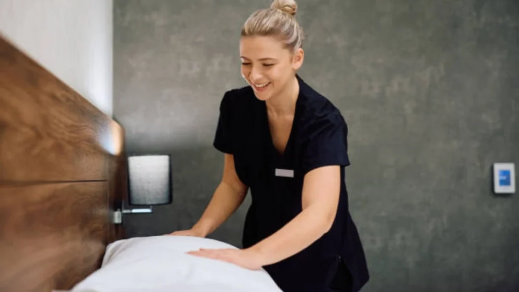 Hotel Cleaner Job in Japan